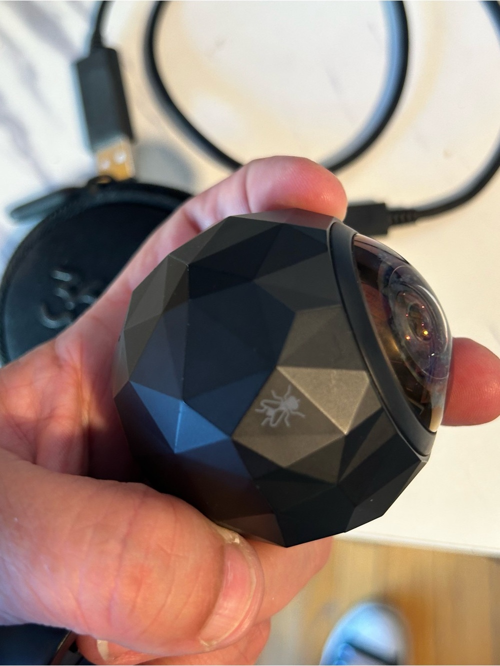 Fly 360 HD Video Camera - Picture 2 of 12